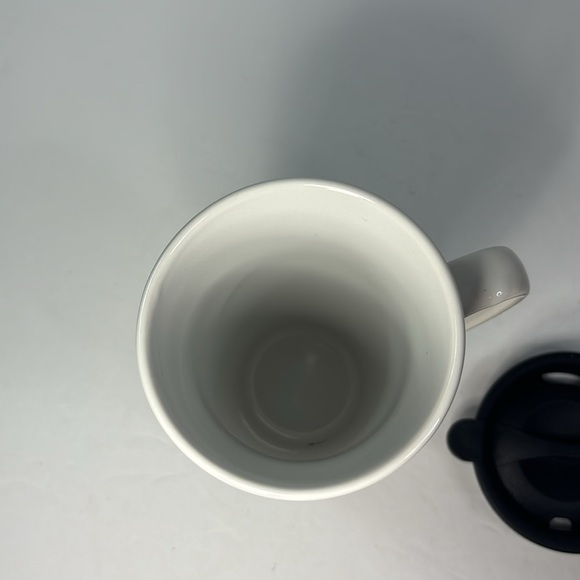 Disney Winnie the Pooh travel glass coffee mug with lid - Picture 5 of 6